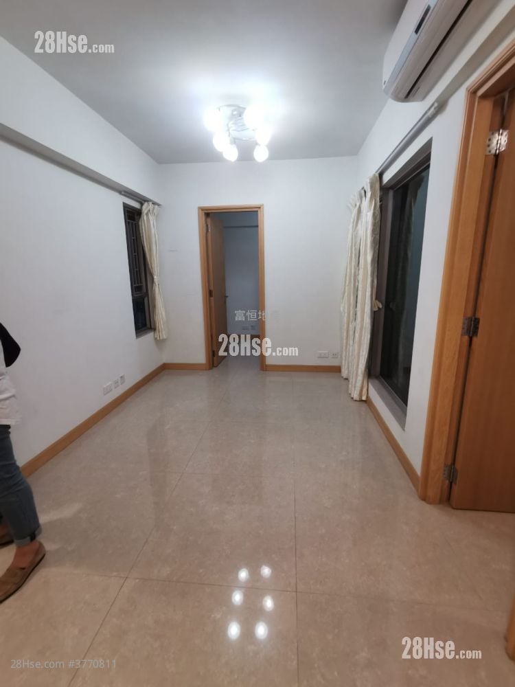 La Lumiere Sell 2 Bedrooms , 1 Bathroom 430 ft²