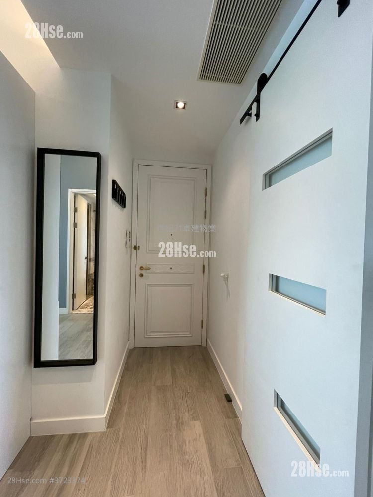 The Coronation Sell 1 Bedroom , 1 Bathroom 459 ft²