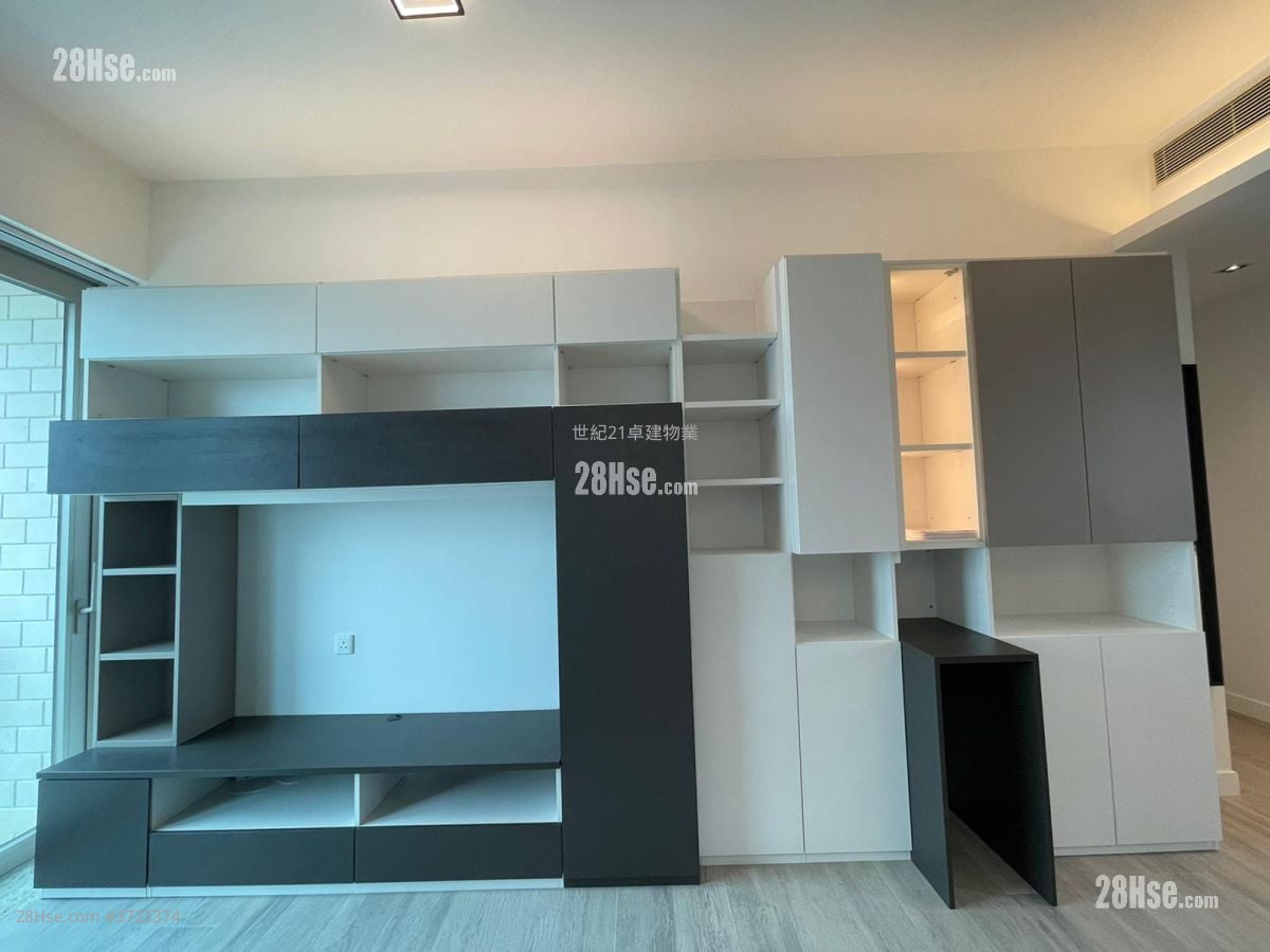 The Coronation Sell 1 Bedroom , 1 Bathroom 459 ft²