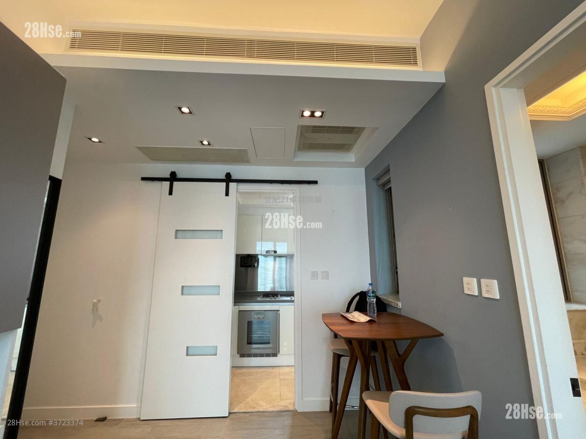 The Coronation Sell 1 Bedroom , 1 Bathroom 459 ft²