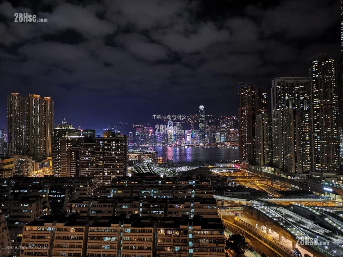 The Coronation Sell 1 Bedroom , 1 Bathroom 459 ft²