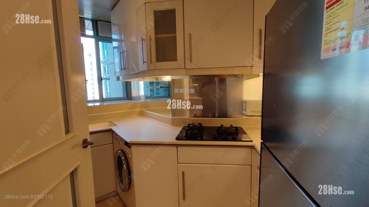 厨房: 港景峰 租盘 2 房 , 1 浴室 496 平方尺