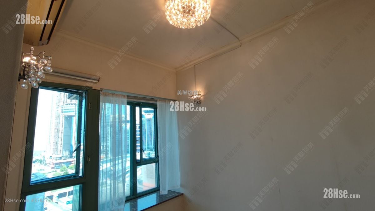 睡房 1: 港景峰 租盘 2 房 , 1 浴室 496 平方尺