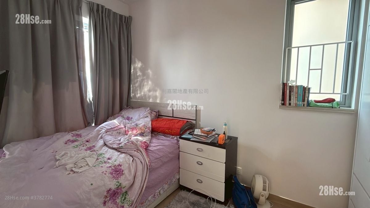 峻峦 售盘 2 房 526 平方尺