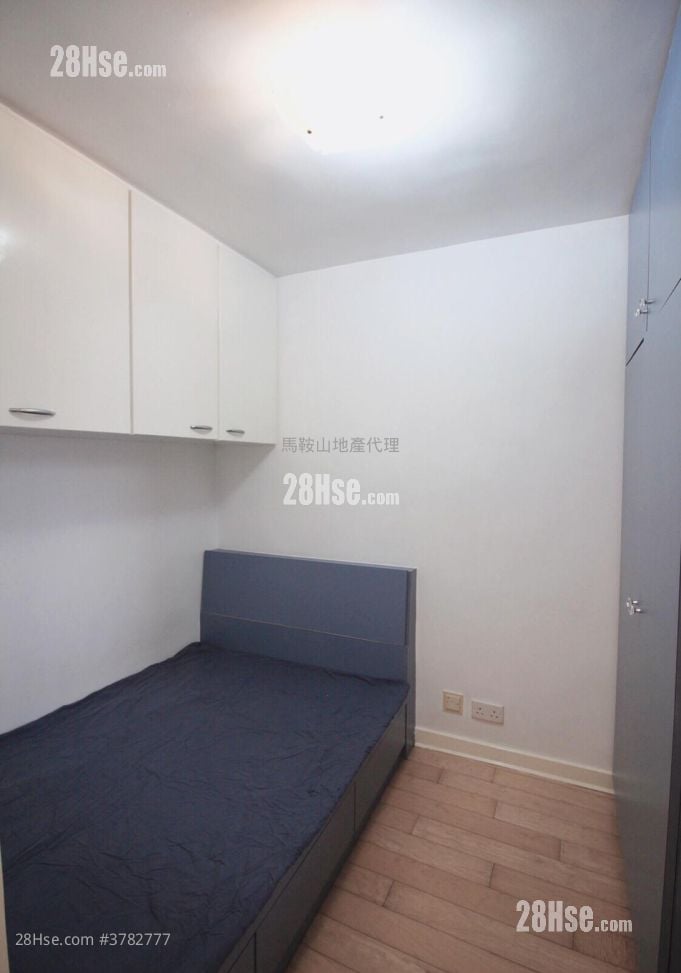 Kam Ying Court Rental 2 Bedrooms , 1 Bathroom 401 ft²