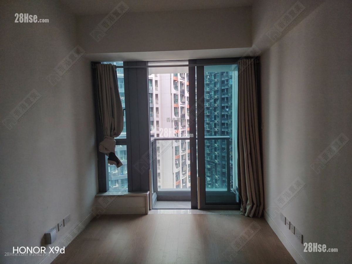 Monaco One Rental 2 Bedrooms , 1 Bathroom 444 ft²