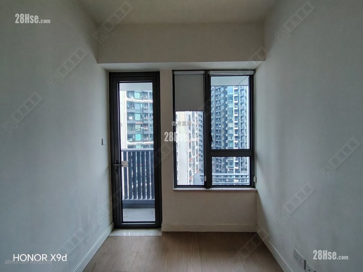 Monaco One Rental 2 Bedrooms , 1 Bathroom 444 ft²