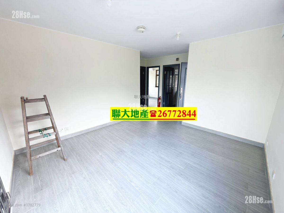 村屋 租盘 2 房 550 平方尺