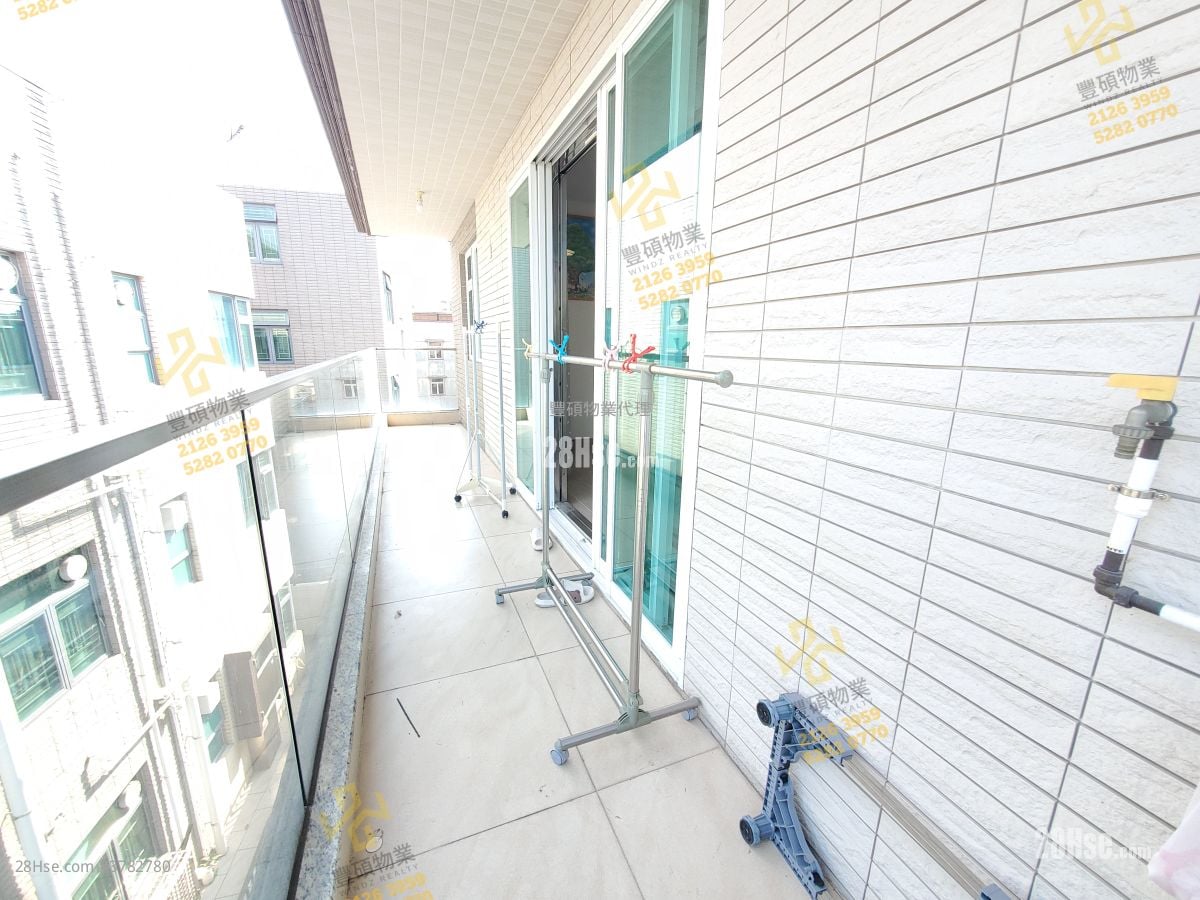 村屋 租盘 2 房 , 1 浴室 700 平方尺