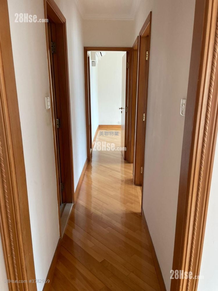 Tierra Verde Sell 3 Bedrooms , 2 Bathrooms 639 ft²