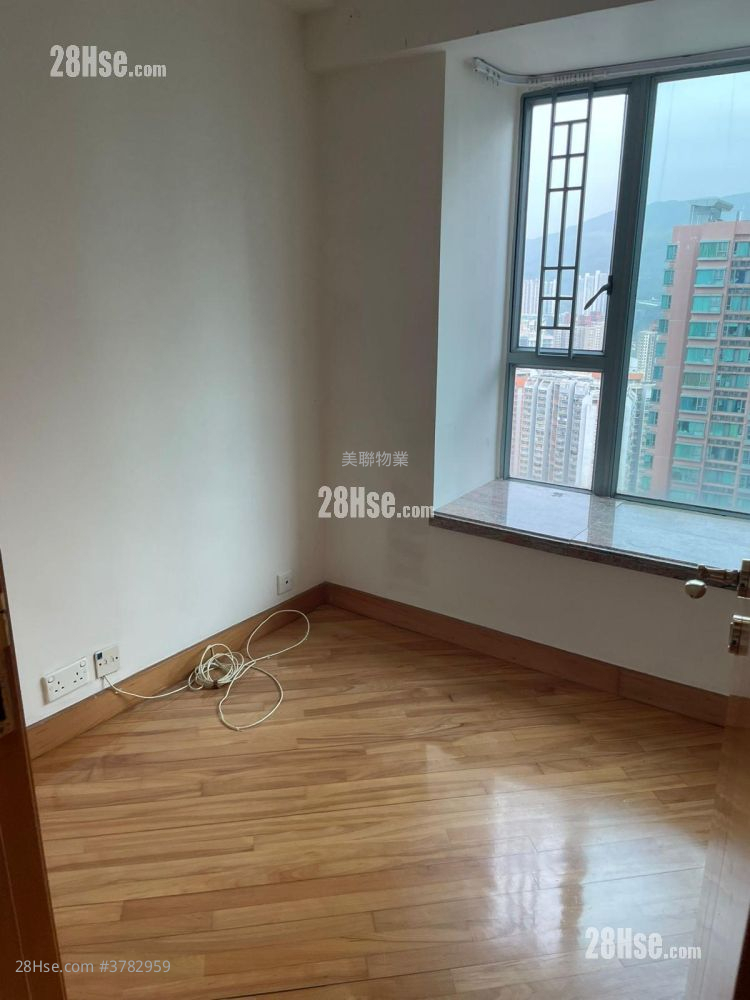 Tierra Verde Sell 3 Bedrooms , 2 Bathrooms 639 ft²