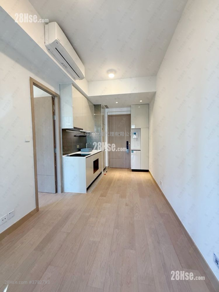 Seasons Place Sell 1 Bedroom , 1 Bathroom 323 ft²