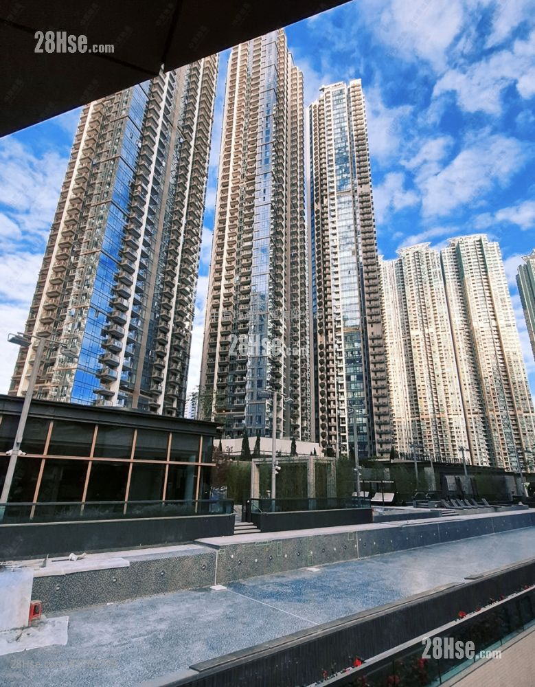 Seasons Place Sell 1 Bedroom , 1 Bathroom 323 ft²