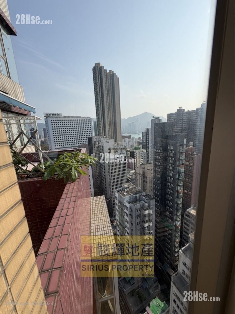 Liberty Mansion Rental 2 Bedrooms , 1 Bathroom 430 ft²