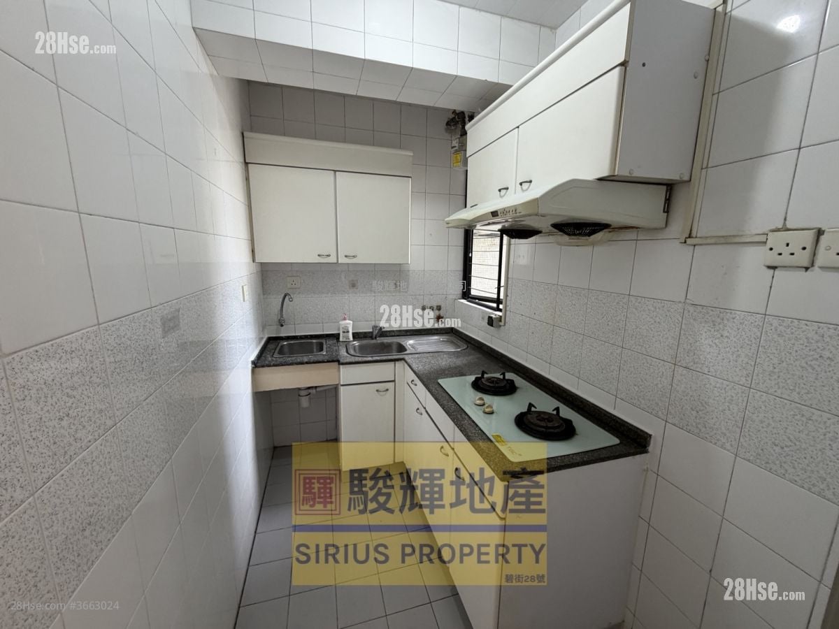 Liberty Mansion Rental 2 Bedrooms , 1 Bathroom 430 ft²