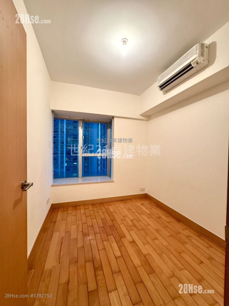 The Waterfront Sell 3 Bedrooms , 2 Bathrooms 943 ft²