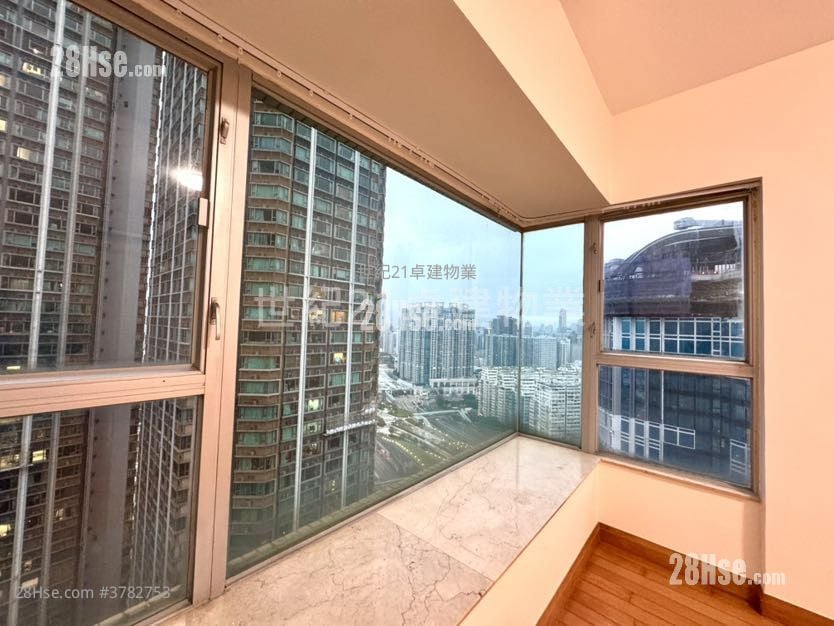 The Waterfront Sell 3 Bedrooms , 2 Bathrooms 943 ft²