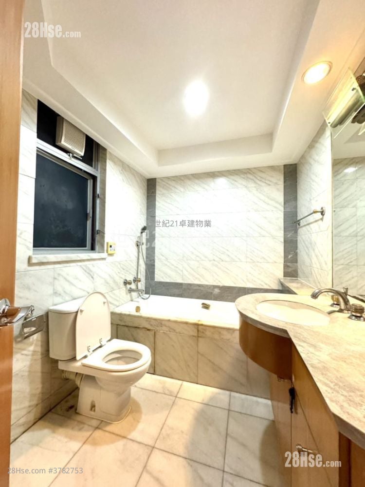 The Waterfront Sell 3 Bedrooms , 2 Bathrooms 943 ft²