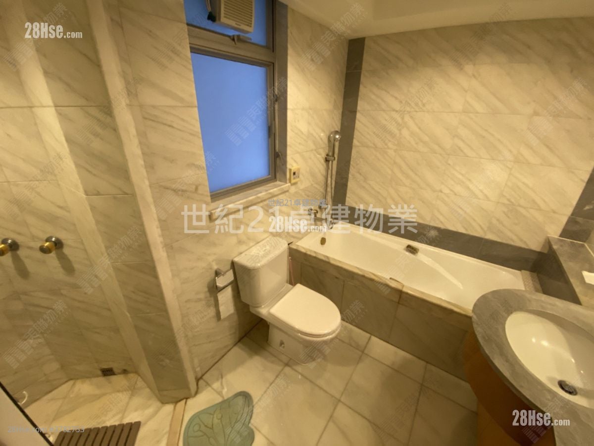 The Waterfront Sell 3 Bedrooms , 2 Bathrooms 943 ft²