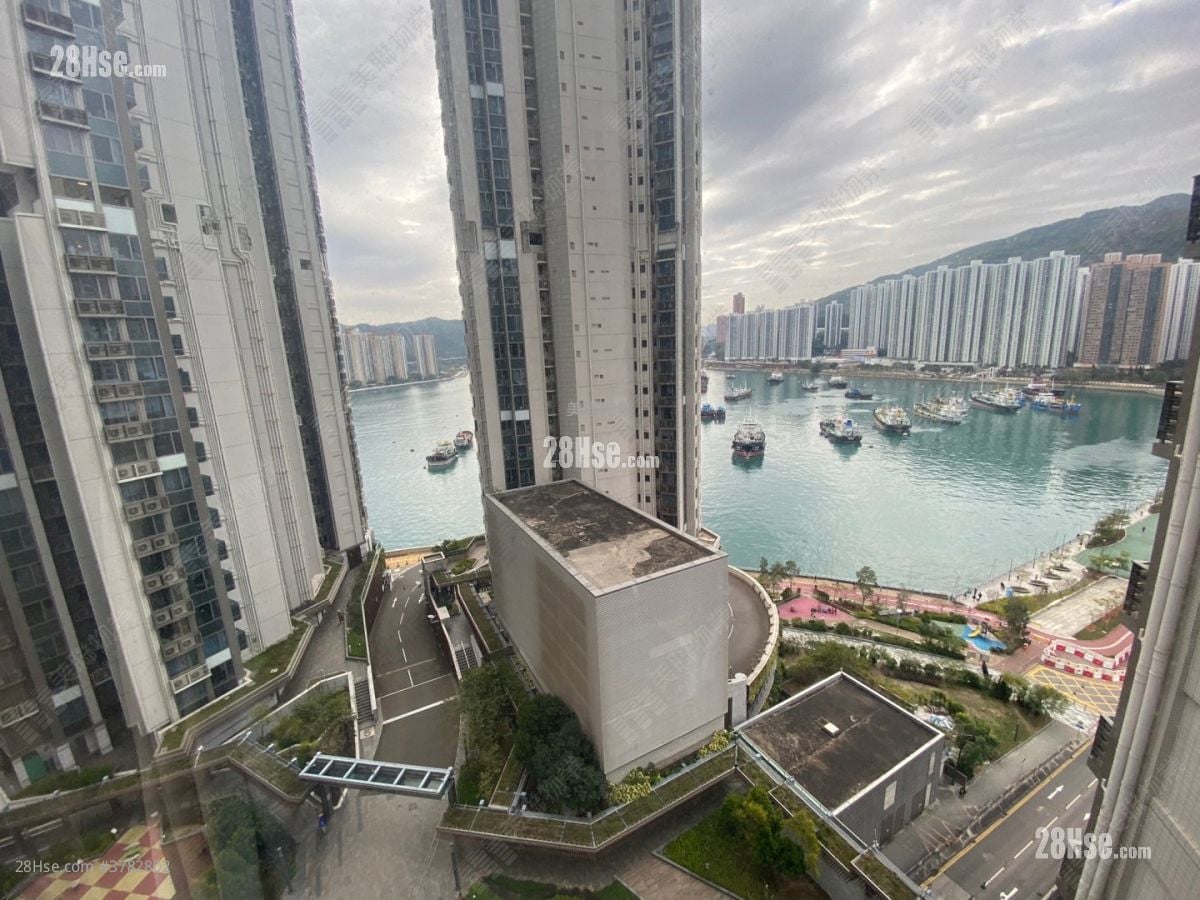 Ocean Pride Sell 3 Bedrooms , 2 Bathrooms 773 ft²