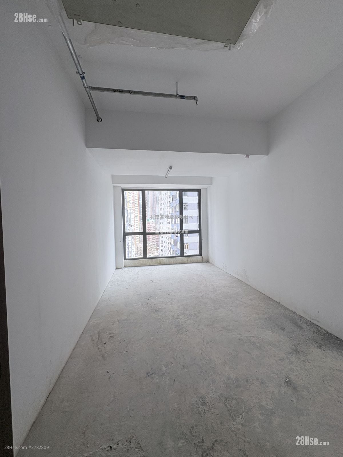 543 Castle Peak Road Kwai Chung Sell