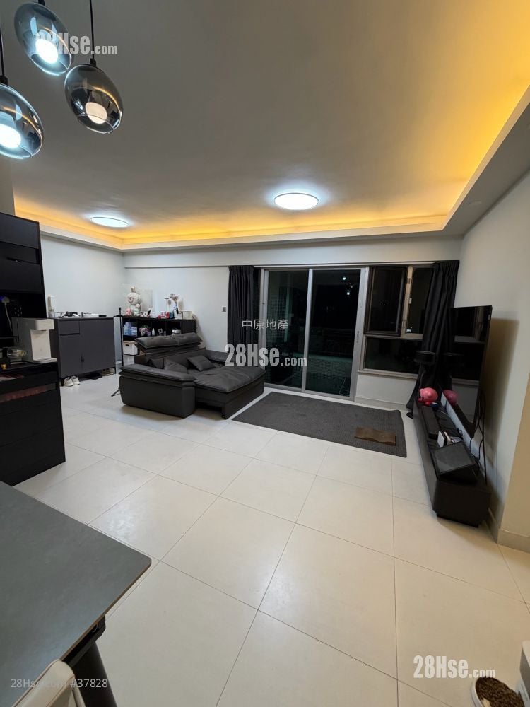 蝶翠峰 售盘 4 房 798 平方尺