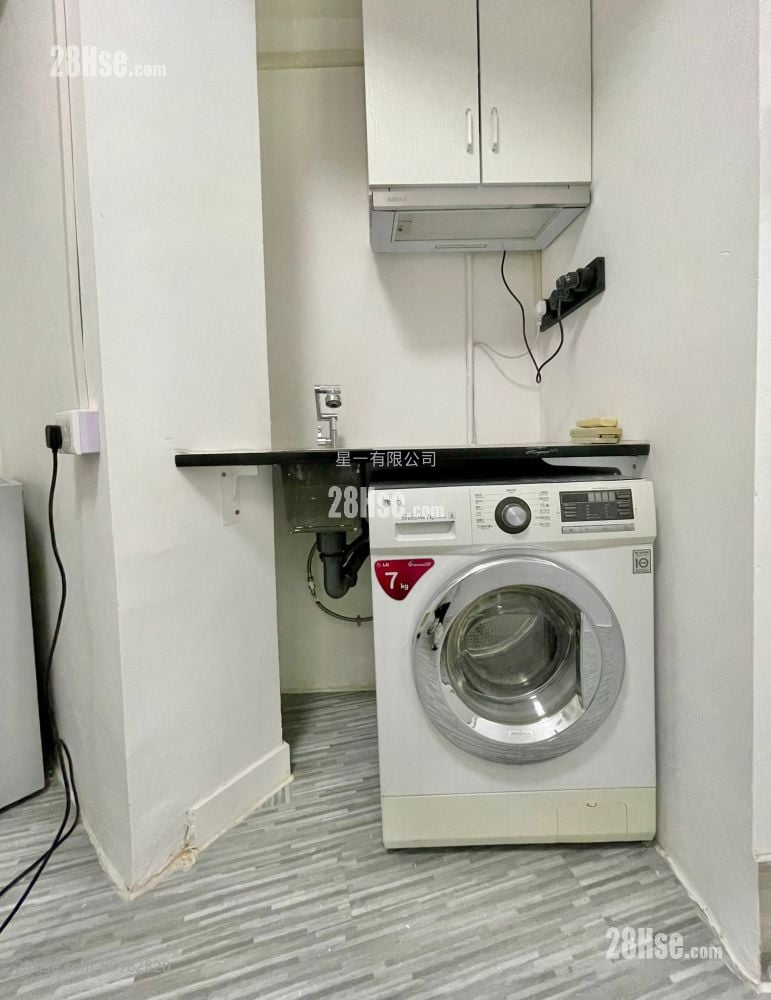 环海大厦 租盘 2 房 , 1 浴室 250 平方尺