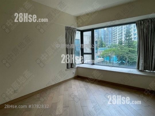 溋玥天赋海湾 售盘 2 房 897 平方尺