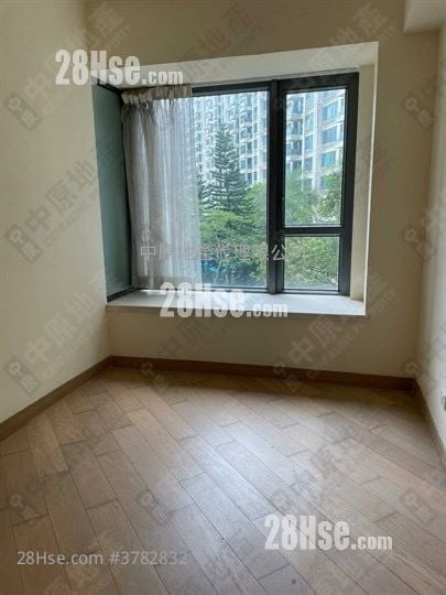 溋玥天赋海湾 售盘 2 房 897 平方尺