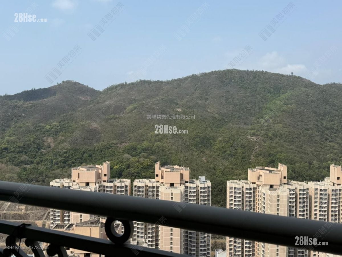 Metro Town Sell 3 Bedrooms 731 ft²