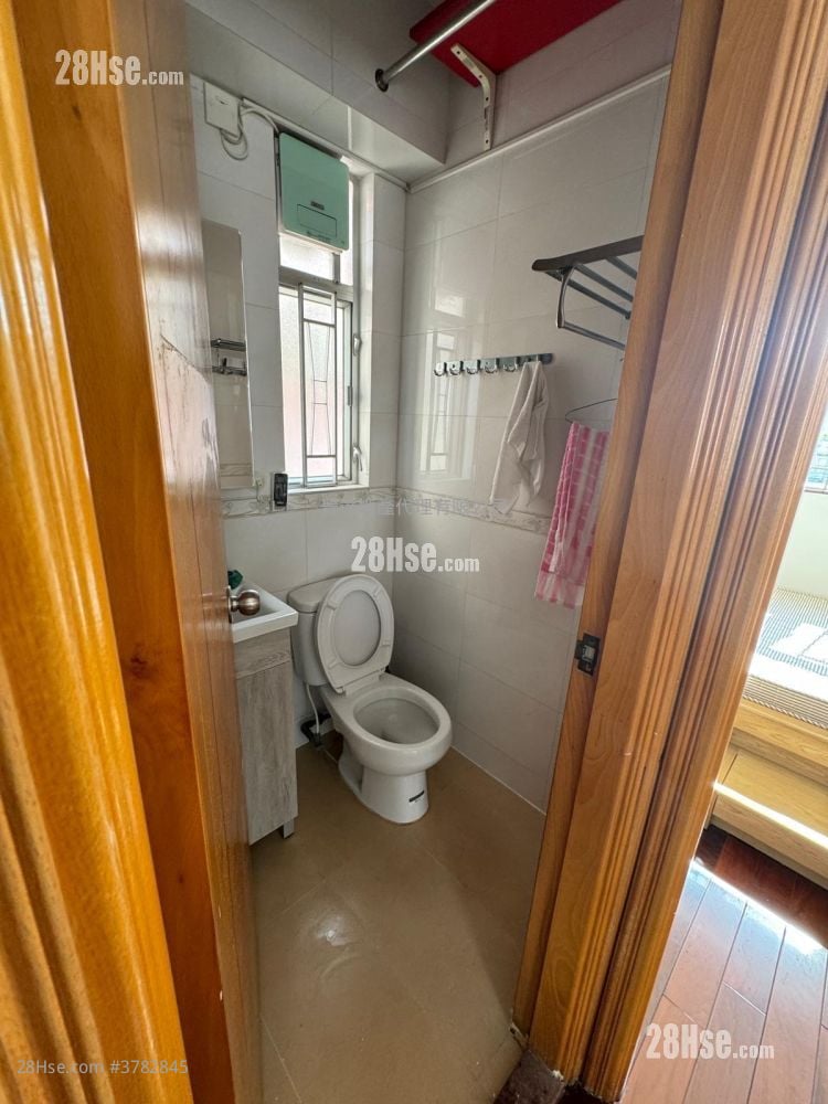 No.238 Fuk Wing Rental 2 Bedrooms , 1 Bathroom 324 ft²