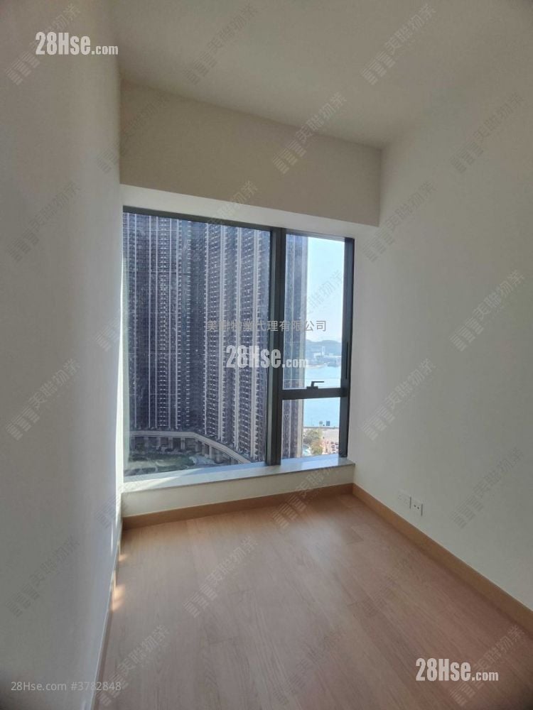 Park Seasons Sell 2 Bedrooms 451 ft²