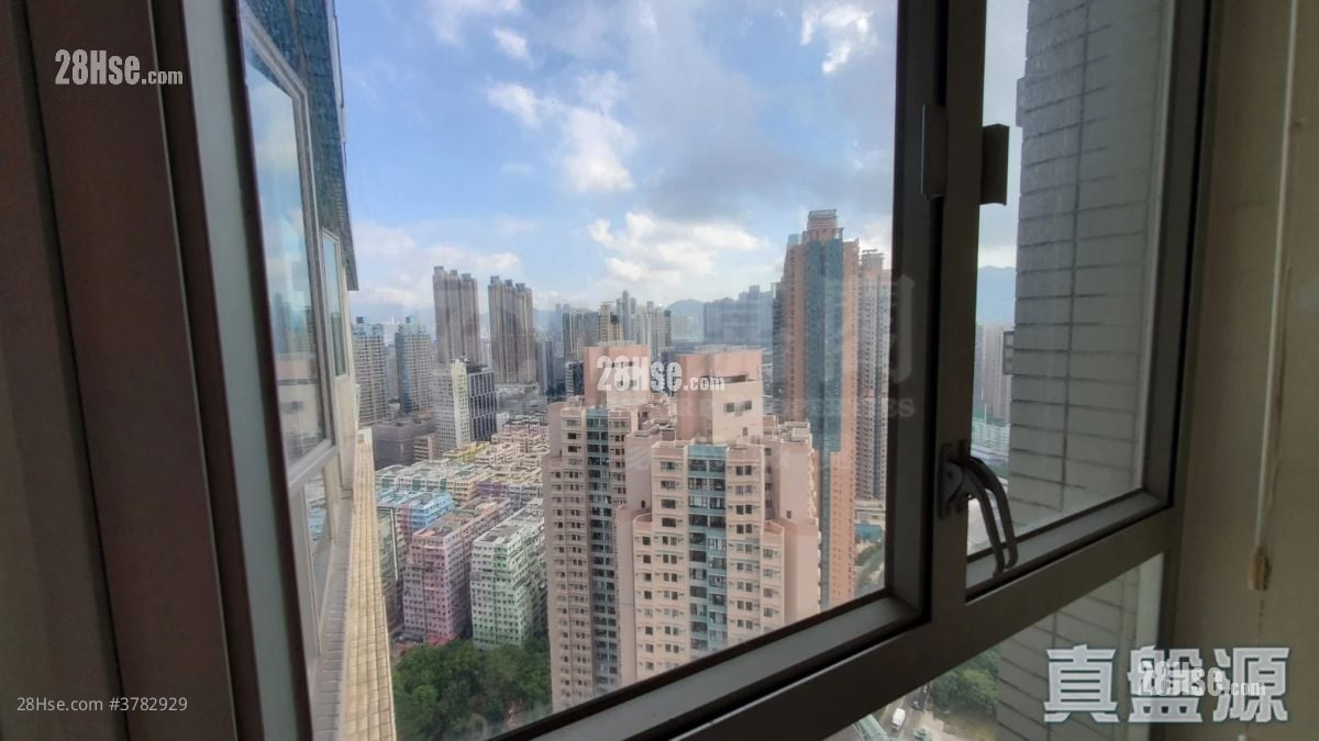 Metro Harbour View Sell 2 Bedrooms , 1 Bathroom 344 ft²