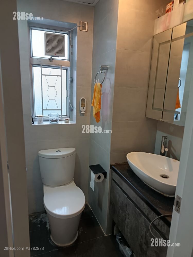 Discovery Park Sell 3 Bedrooms , 2 Bathrooms 590 ft²