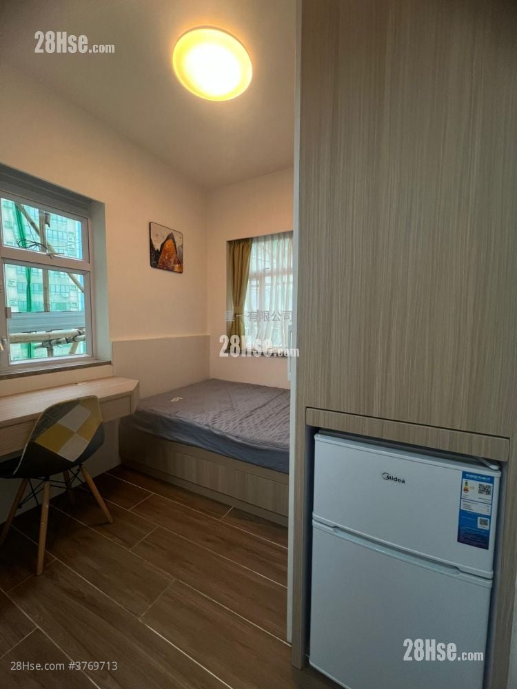 Hoi To Building Rental Studio , 1 Bathroom 180 ft²