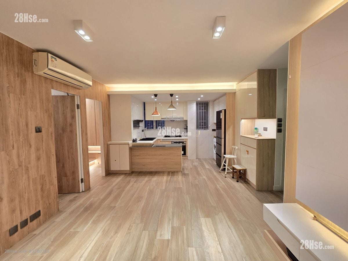 海逸豪园 售盘 2 房 , 1 浴室 561 平方尺