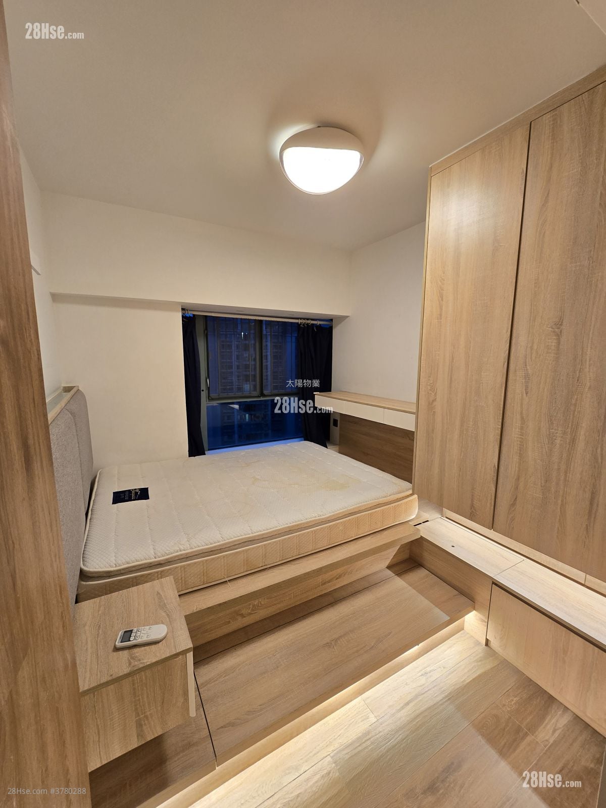 海逸豪园 售盘 2 房 , 1 浴室 561 平方尺