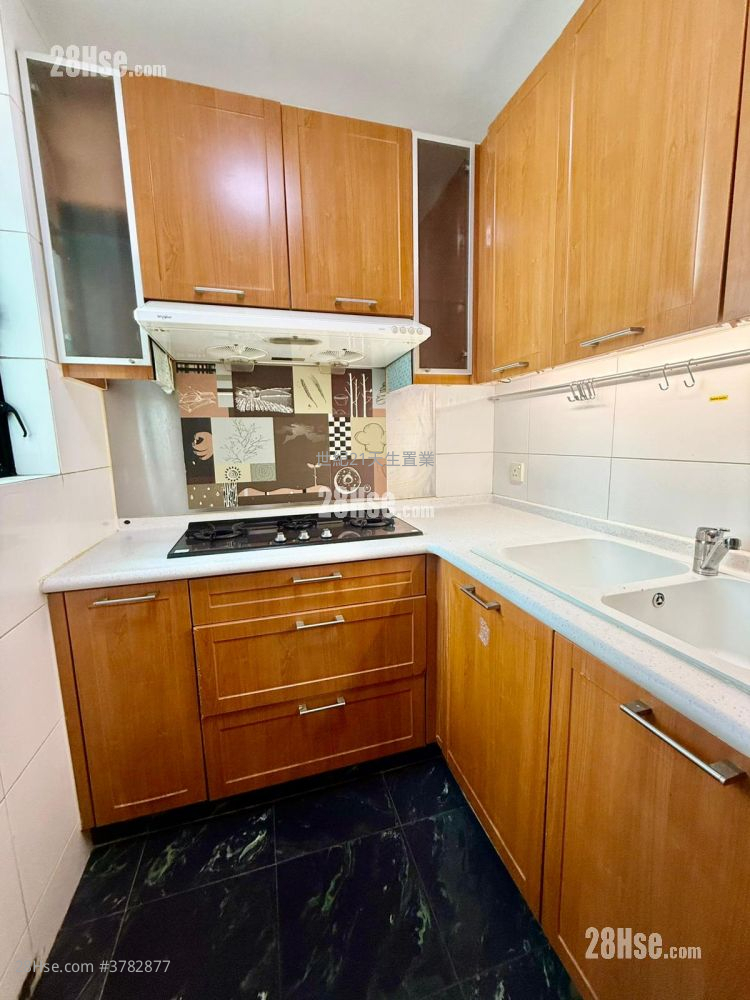 爱琴海岸 售盘 3 房 , 1 浴室 623 平方尺