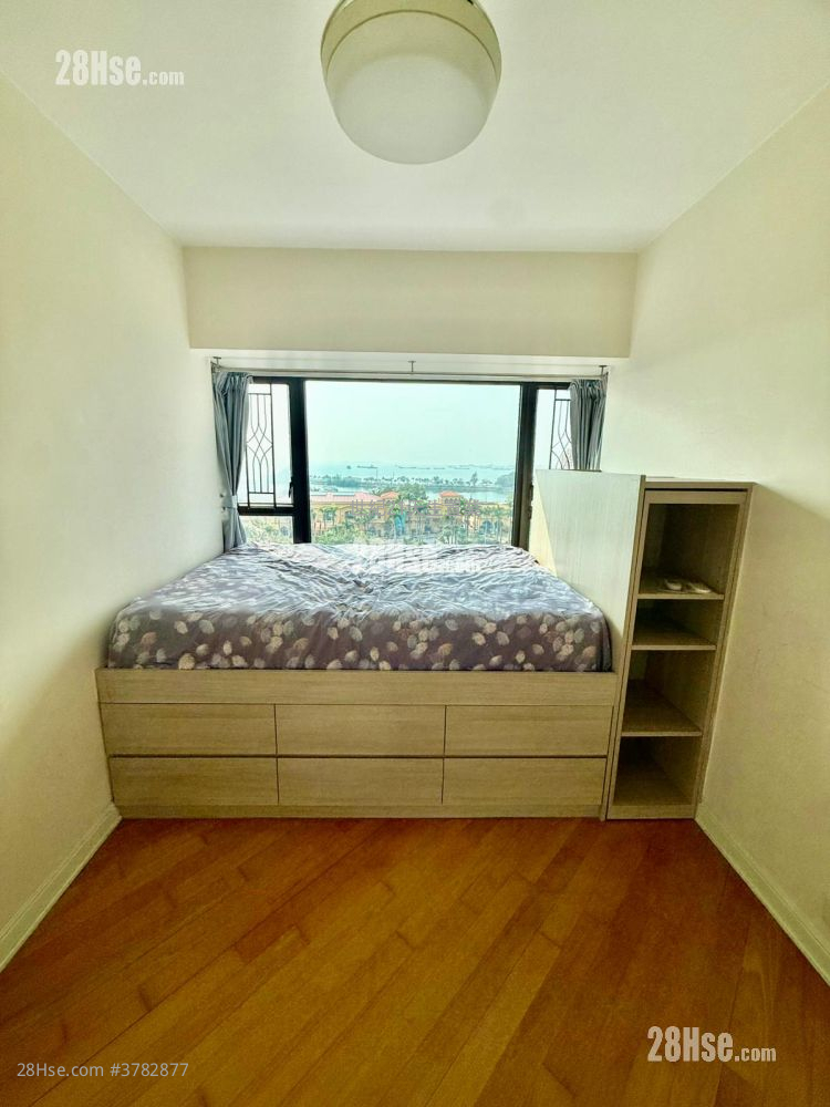 爱琴海岸 售盘 3 房 , 1 浴室 623 平方尺