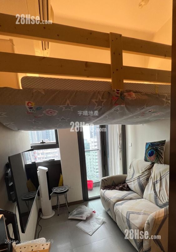 AVA228 售盘 开放式间隔 , 1 浴室 151 平方尺