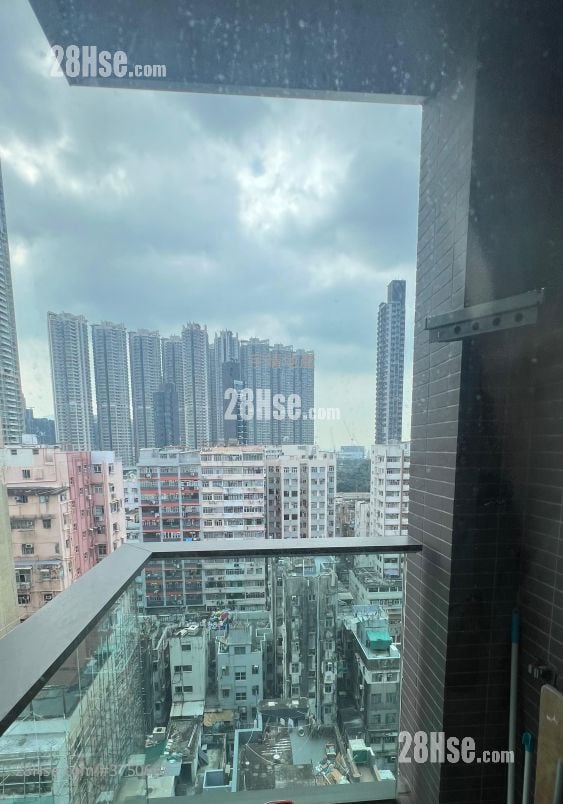 AVA228 售盘 开放式间隔 , 1 浴室 151 平方尺