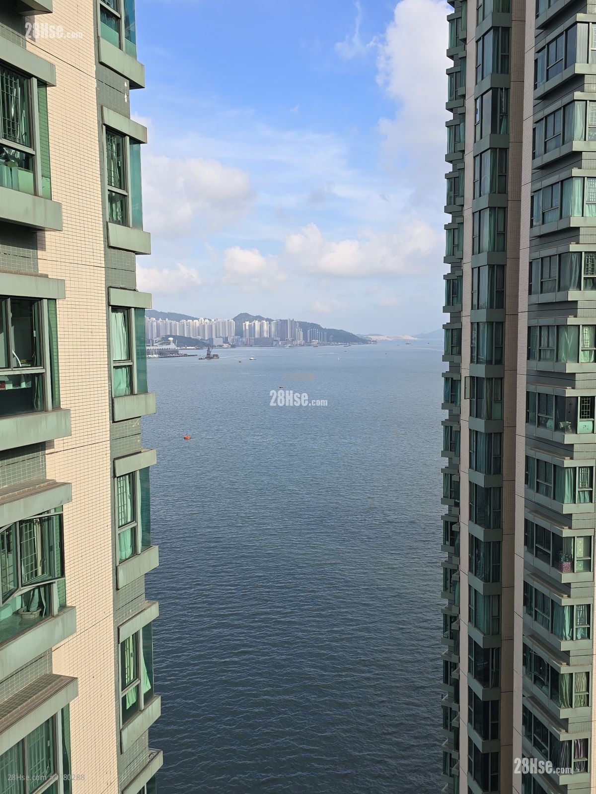 海逸豪园 售盘 2 房 , 1 浴室 561 平方尺