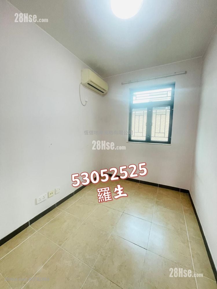 村屋 租盘 3 房 , 1 浴室 700 平方尺