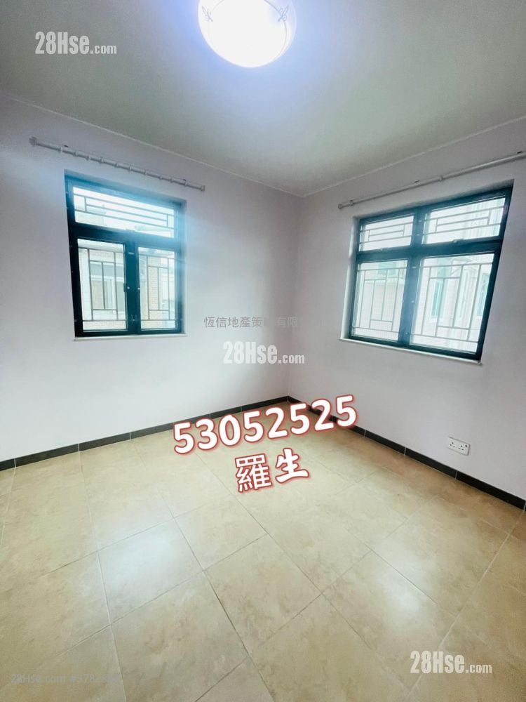 村屋 租盘 3 房 , 1 浴室 700 平方尺