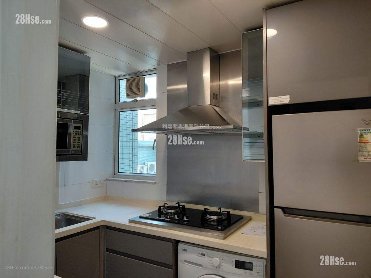 首都 租盘 3 房 , 2 浴室 680 平方尺