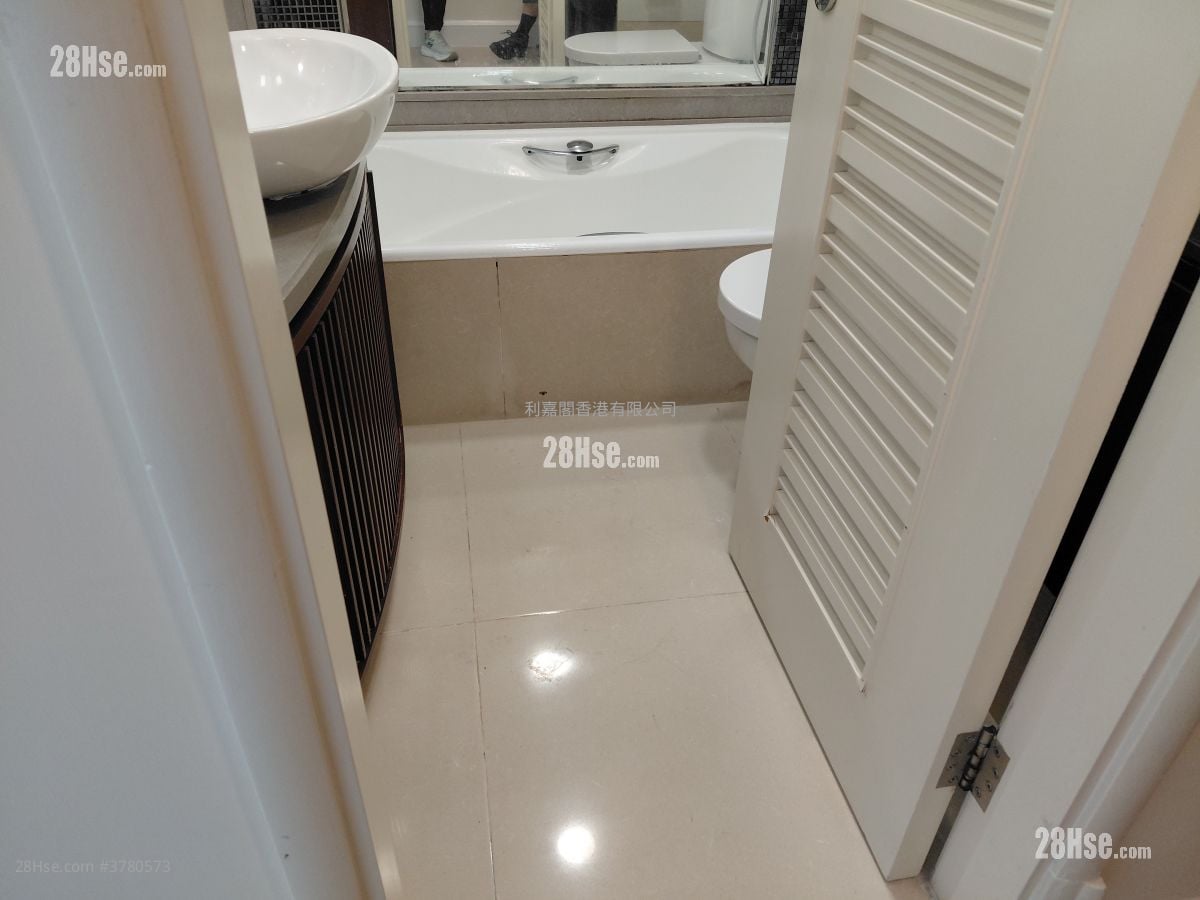 首都 租盘 3 房 , 2 浴室 680 平方尺