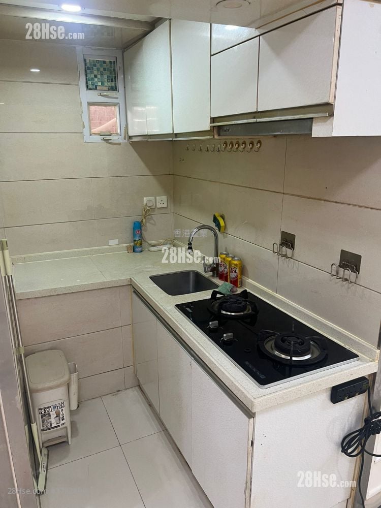 King Wang Heights Rental 2 Bedrooms , 1 Bathroom 309 ft²