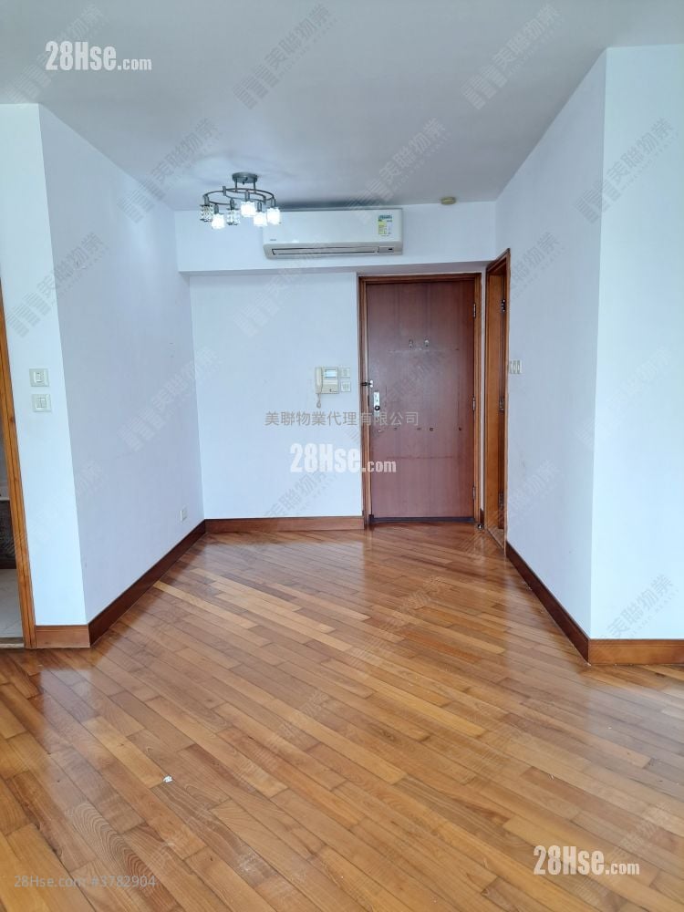 Aquamarine Sell 2 Bedrooms , 1 Bathroom 496 ft²