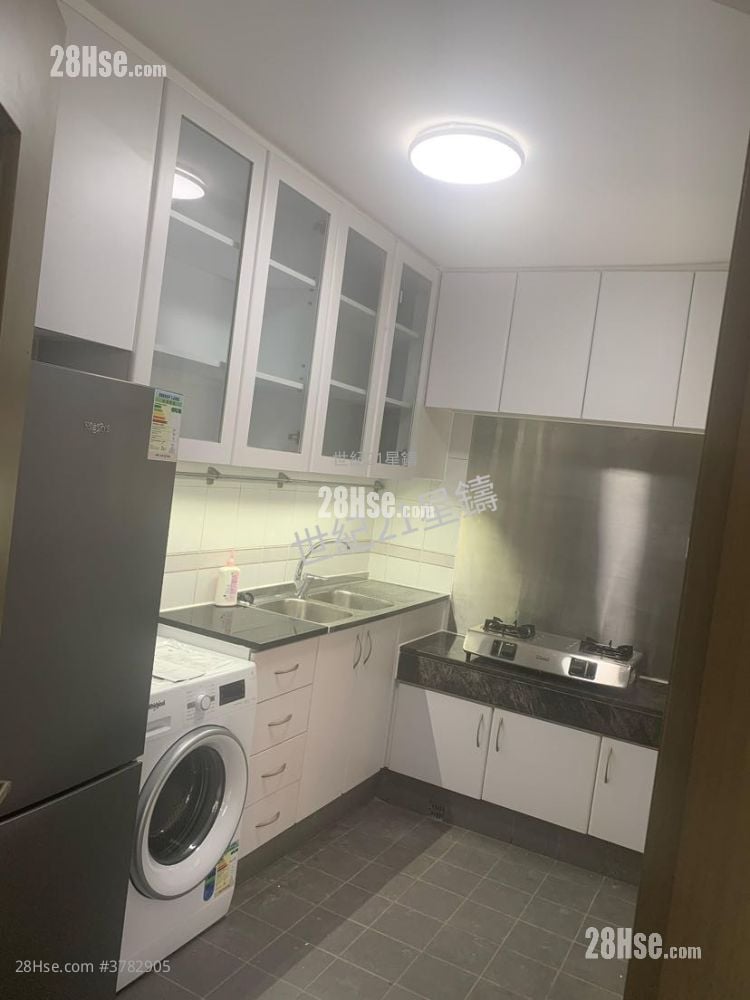 South Horizons Rental 3 Bedrooms , 2 Bathrooms 736 ft²