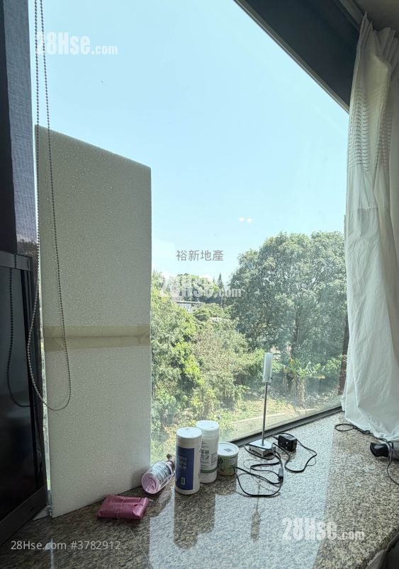 Villa Pinada House Sell 3 Bedrooms , 1 Bathroom 655 ft²